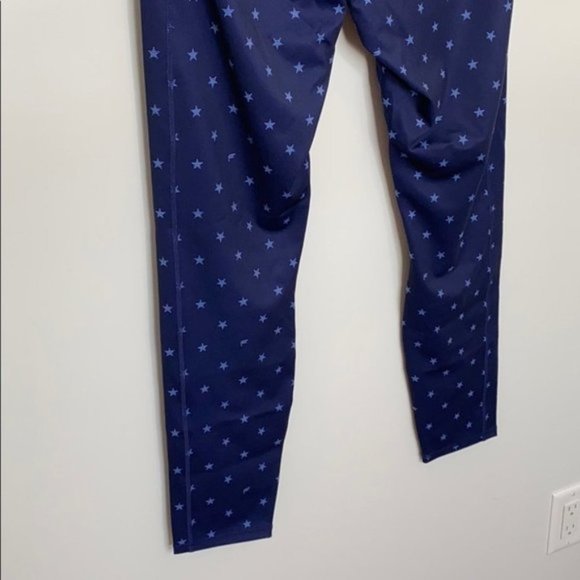Fabletics High-Waisted Printed stars Ultracool 7/8 leggings in size XL=12-14 - Picture 7 of 10